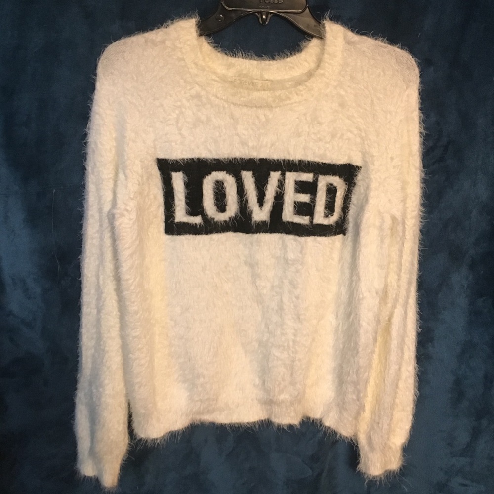 Super soft LOVED sweater - Forever 21 PLUS
